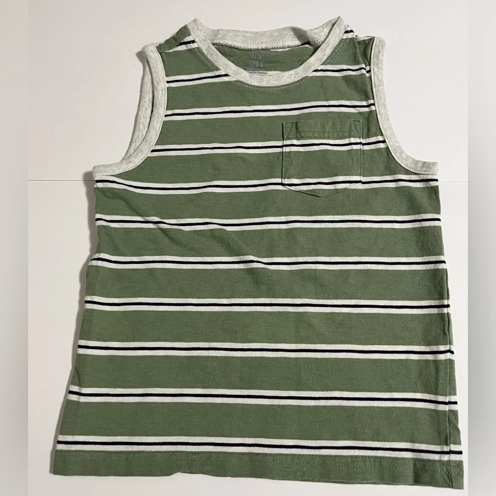 Carter’s Boys 2-Piece Outfit Set Size 5 Green Striped Tank Top & Khaki Shorts